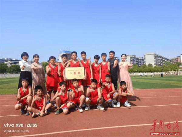 隆回县东方红小学篮球队全县比赛获佳绩