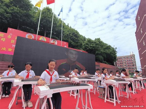 双峰县文正学校举行第十二届国学节