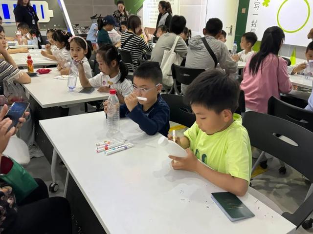 小额资助项目｜研学之旅：青少年学生走进科普馆，践行自然环境保护