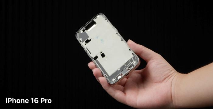 拆完四台新iPhone后，我建议苹果做散热向中国厂商取取经