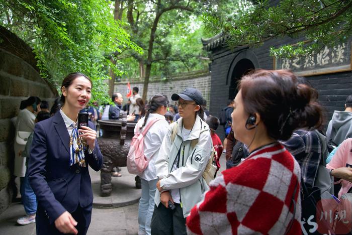 C视频 | 国庆我在岗 武侯祠“讲解天团”话三国