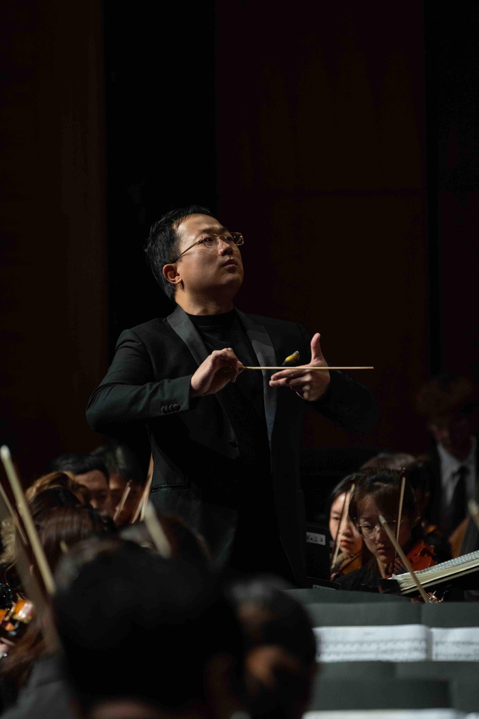 交响曲红旗颂的欣赏 w700d1q75cms.jpg?by=cms_fixed_width