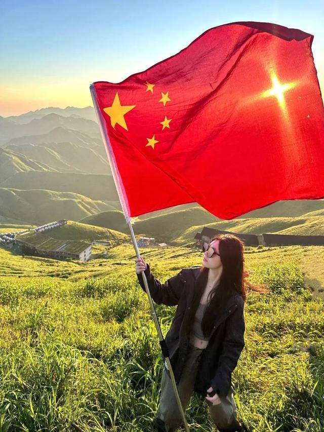 定格最美“中国红”！快来看看有没有你→