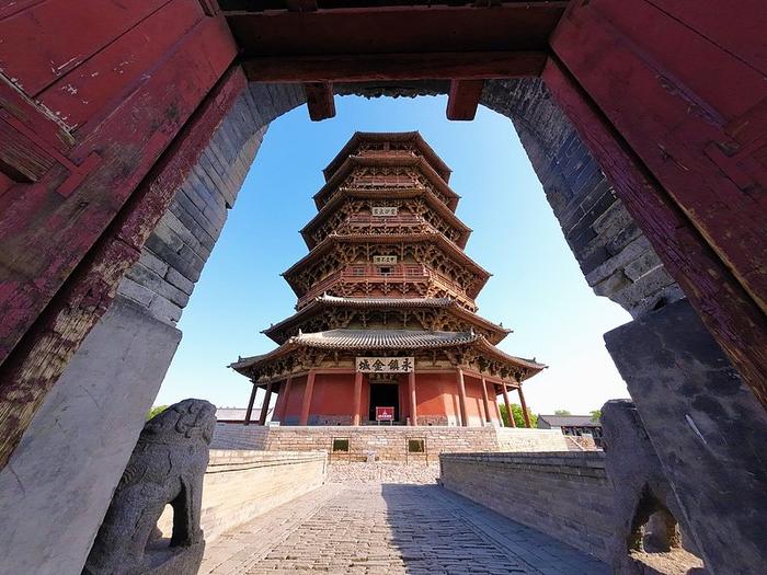 黄金周文旅新图景：传统文化游引领流行趋势 县域旅游热力足