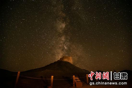 中央媒体看甘肃｜甘肃敦煌：大漠阳关星汉灿烂浩如烟海