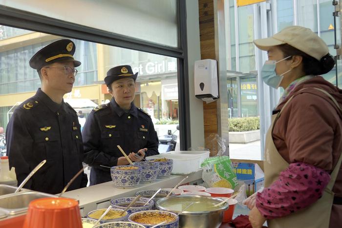 奋进强国路 阔步新征程|湖北省武汉市硚口区市场监管局助力地方经济高质量发展