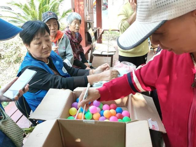 爱在重阳！西渡街道这里的重阳节活动让老年生活更精彩→