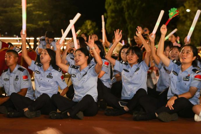 国门图闻来啦！快来看看哪组图片最“戳”你~