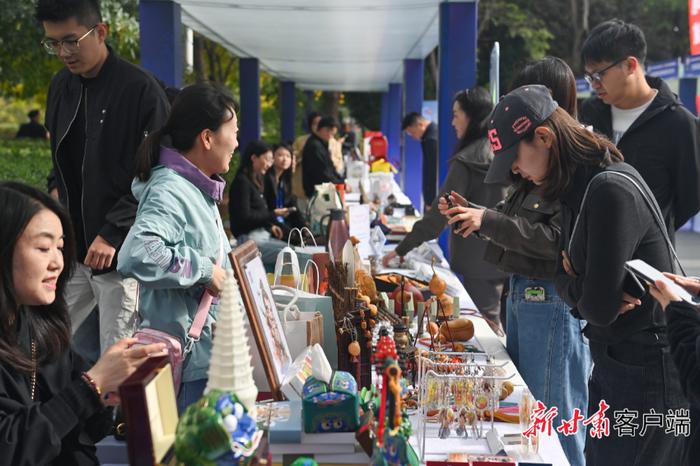 “甘味出陇”甘肃农特产展示品鉴活动在兰州举行