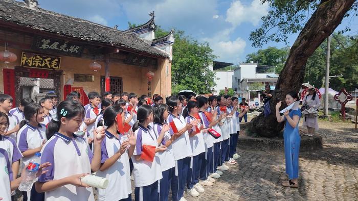 广西富川：乡村旅游多点开花 激发假日经济新活力