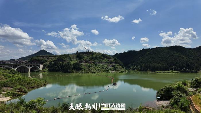 美丽贵州乘风奋楫 向绿图强绘新景