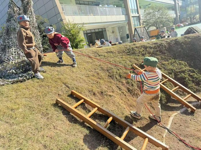 聚焦游戏质量  提升游戏素养———淅川县第一幼儿园自主游戏专题培训活动