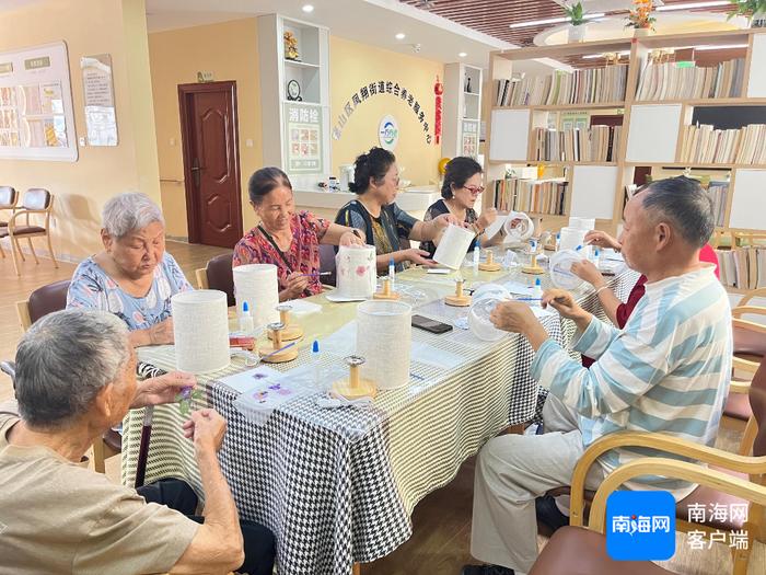 海口琼山区凤翔街道综合养老服务中心老年教育的创新实践与探索