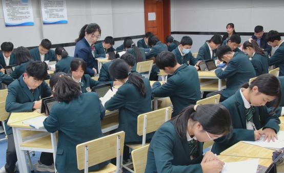 智启课堂 数融未来 | 2024年全市中小学教师信息技术应用能力课堂教学在西安藤信学校进行