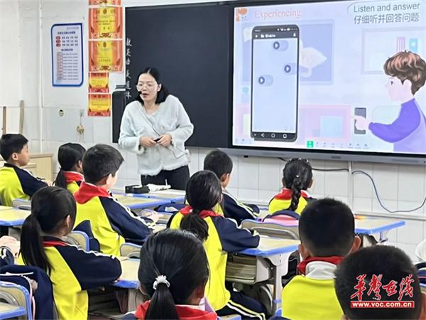 天鹅湖学校小学部：深耕课堂谋质量 驻校教研促成长