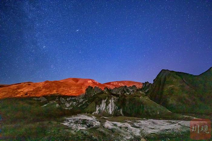 C视觉 | 孜道孚县：墨石公园景区繁星满天，夜景如画