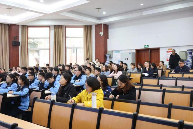 新疆自治区地级骨干教师教学创新能力提升研修活动在西安市阳光中学举行