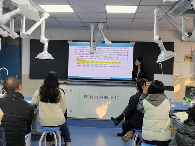 西安市华山中学高中骨干教师参加西光中学“大教研”活动纪要