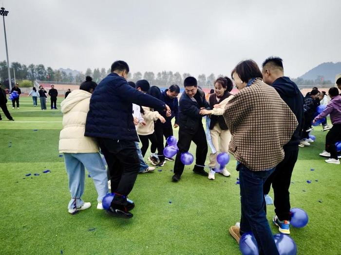 量身定制运动会 融媒记者“嗨起来”