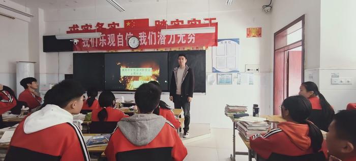 消防安全记心间 平安校园共创建——南召县城郊中学开展消防宣传月系列活动