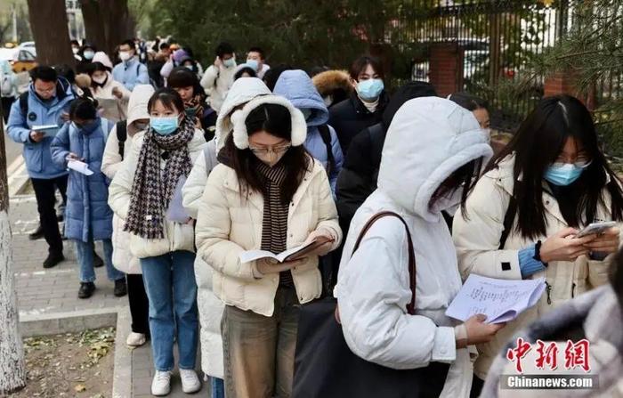 公务员省考新要求!满足这些条件 年龄可放宽至40岁