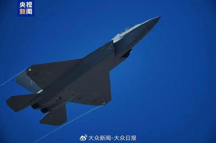 歼-35A、虎鲸号、月背月壤……这些“首次亮相”霸气值拉满！