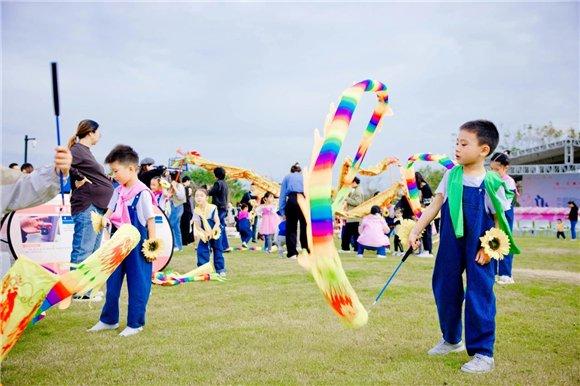 “‘育’见美好 让陪伴更有温度”奉贤区育儿加油站专场活动成功举办