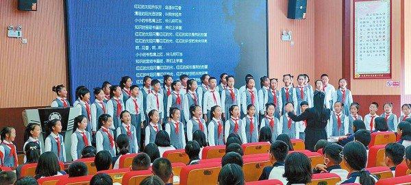 张桂梅思政大讲堂玉溪市分课堂开讲 音乐思政“声”入人心