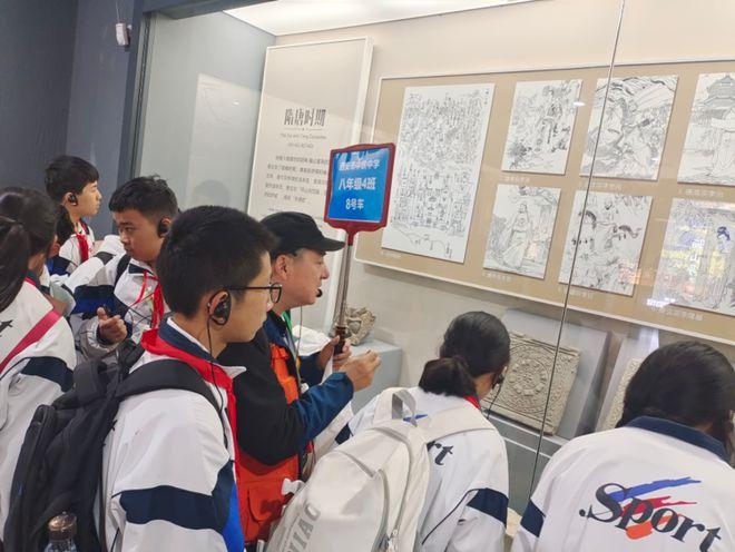 唐宫盛世 烽火长安——西安市中铁中学开展初中研学旅行活动