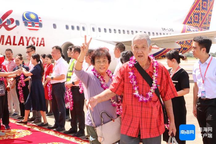 旅游市场持续升温 海南岛内三大机场前十月进港旅客同比增长4.6%