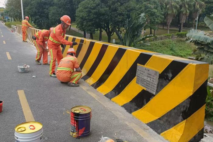 【厦门】桥梁增颜提质 刷新道路“颜值”