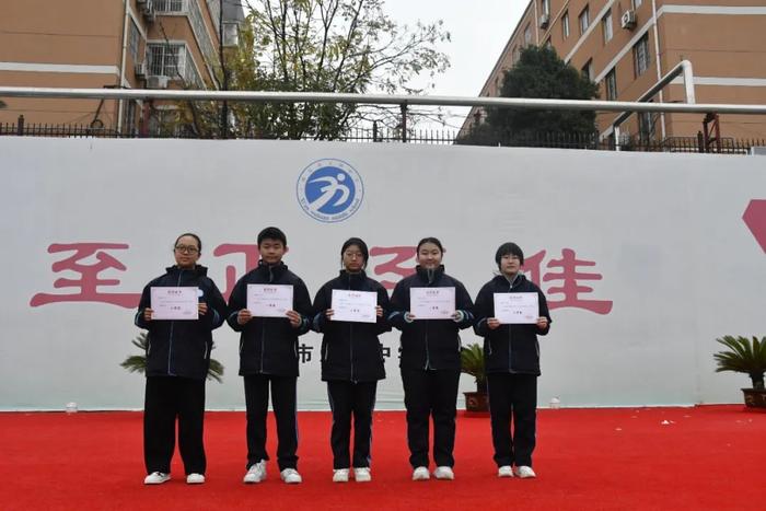 “励耘·艺术之星”闪“靓”五环 西安市五环中学百余名学生在区级比赛中获奖