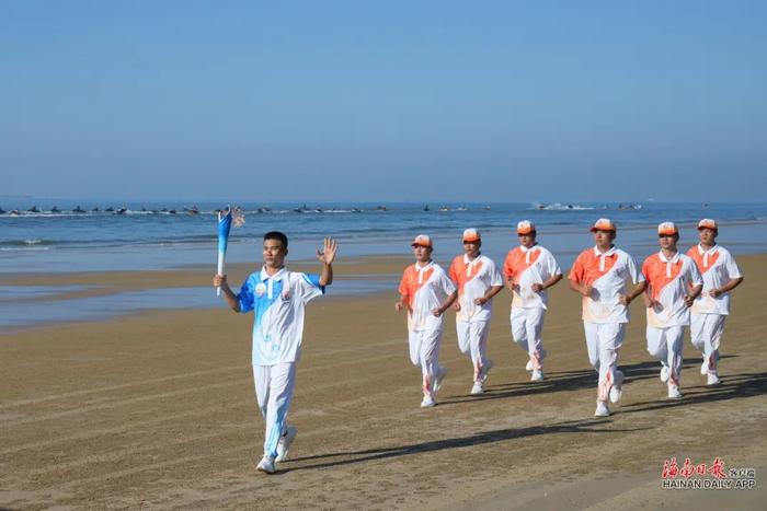 央媒看海南丨人民日报海外版关注运动会：民族体育之花绽放海南