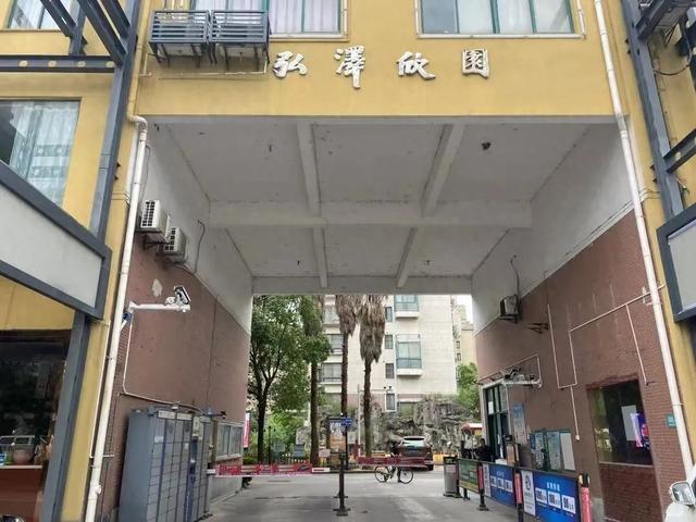 餐饮油污管道疏通难？奉浦街道这个社区这么做→