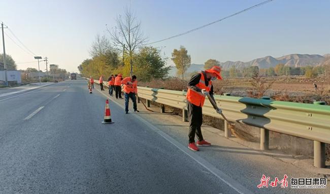 永登公路段“四个强化”打好公路冬季养护“组合拳”