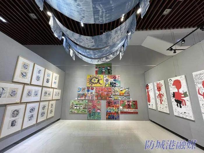 150多幅特殊少儿美术作品在防城港市展出