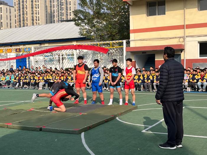 西安市浐灞十二小校园训练基地揭牌仪式圆满举行