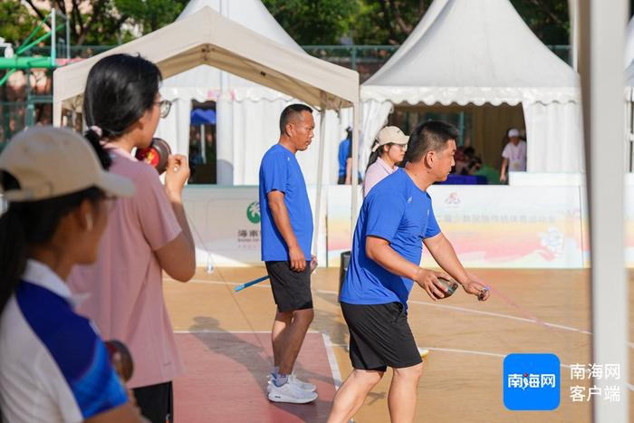 直击运动会陀螺项目：赛场内外，欢乐与温情同在