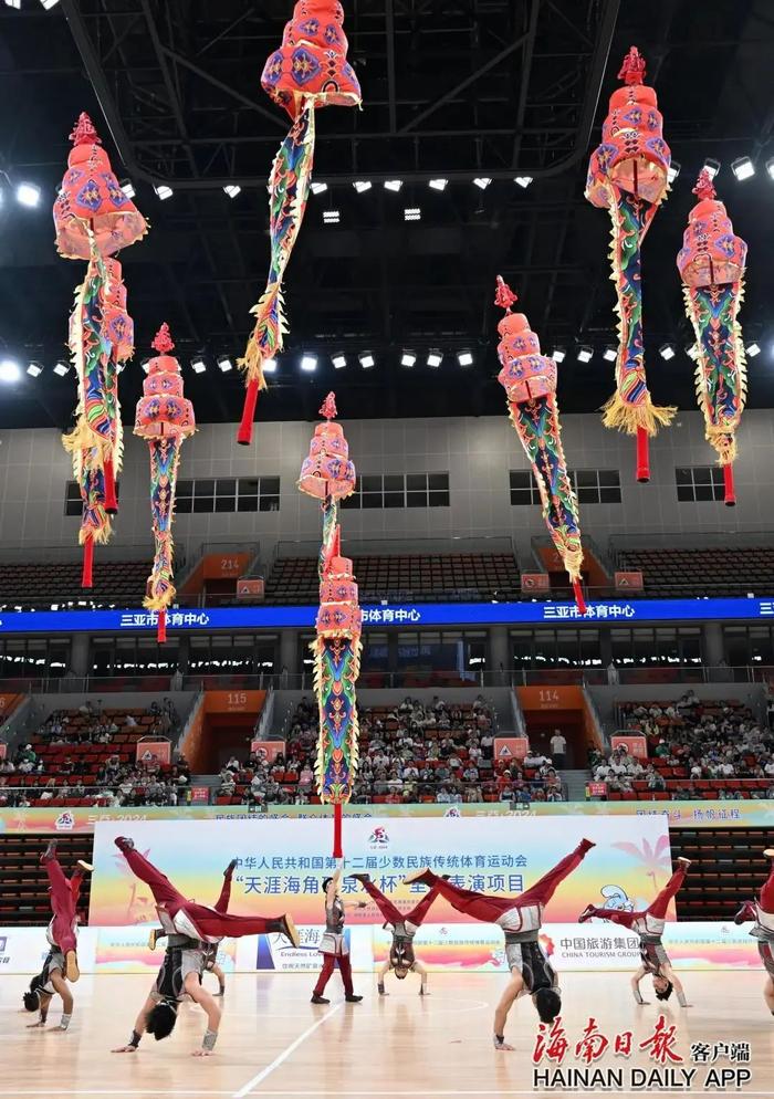 这些“绝活”场面太震撼了！网友喊话：上春晚！