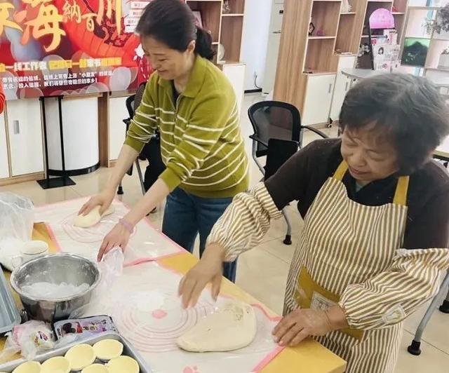 社区“麦香”美食活动，开启邻里幸福“食”光