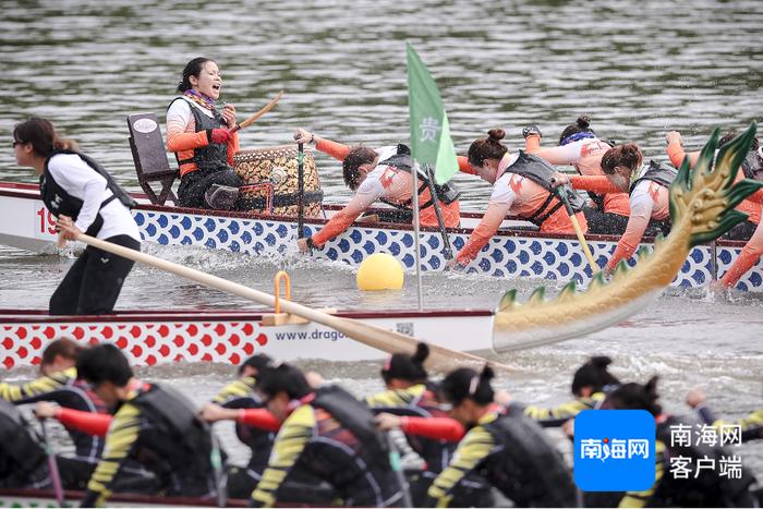 运动会精彩比赛项目好评如潮 市民游客观赛热情高涨