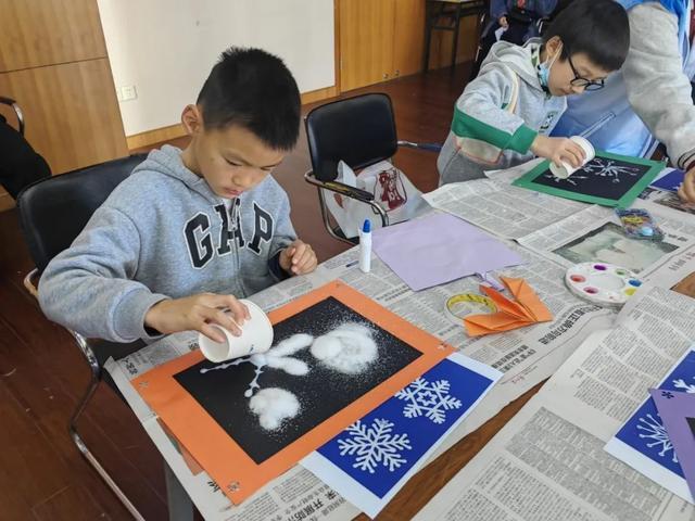 化身小小艺术家，普陀青少年巧手绘就传统文化之韵