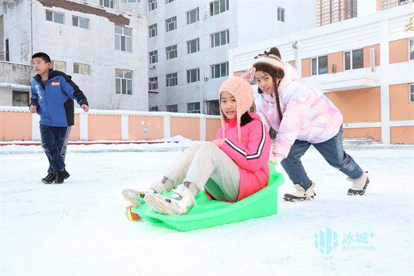 感受冬日魅力！冰城小学生纵享冰情雪趣