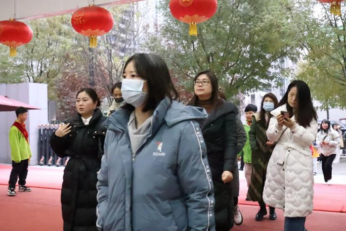 家校心连心 共筑成长路——西安市雁塔区杜城小学家长开放日活动