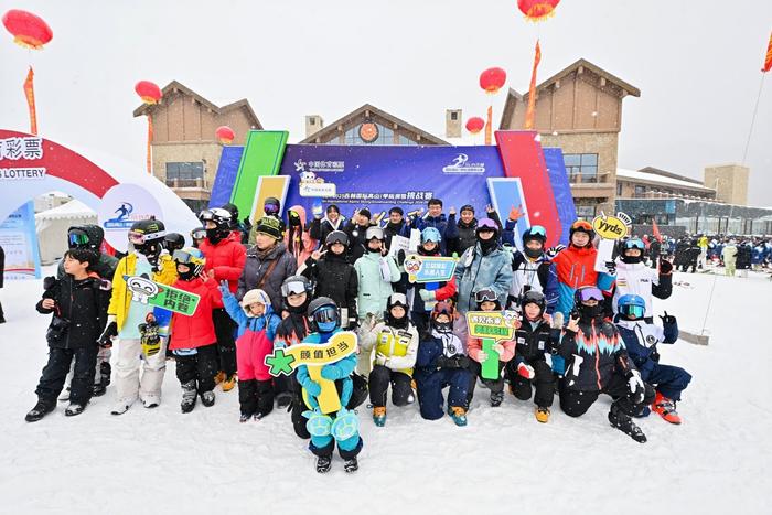 冰雪经济话吉林｜火热赛事+高水平选手的密集“奔赴”，吉林催生出巨大的冰雪“流量池”！