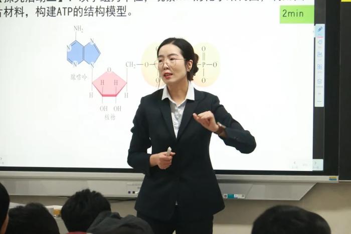 西安市雁塔区第二中学举办第五届校级教学能手、学科带头人评选 暨“优质有效课堂”观摩活动