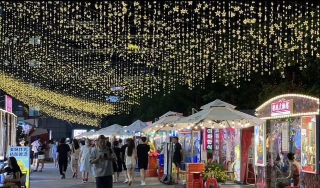 集市+夜市，总建筑面积2万㎡，闵行这处生活广场等你逛