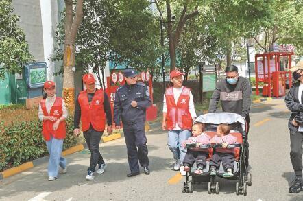 “强富美高”新江苏这十年｜工业强镇有诗也有远方