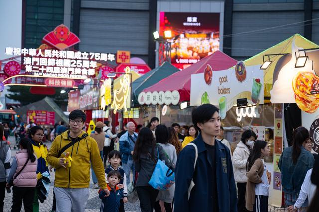 澳门回归祖国25周年｜倾听，莲花盛开的声音