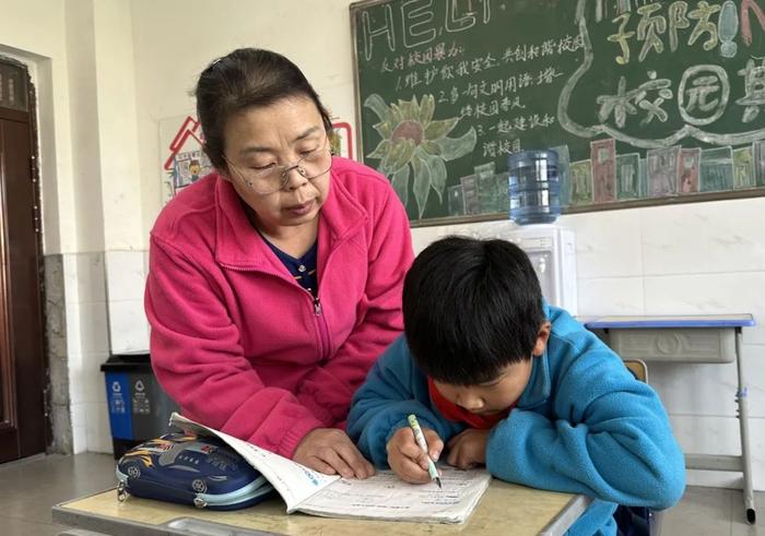 未央区杨善寨小学四年级课后服务掠影